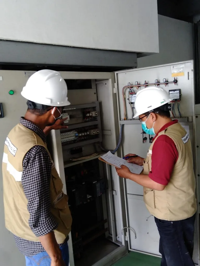 Perbandingan Proses Sertifikasi Laik Operasi pada Instalasi Tegangan Rendah dan Menengah